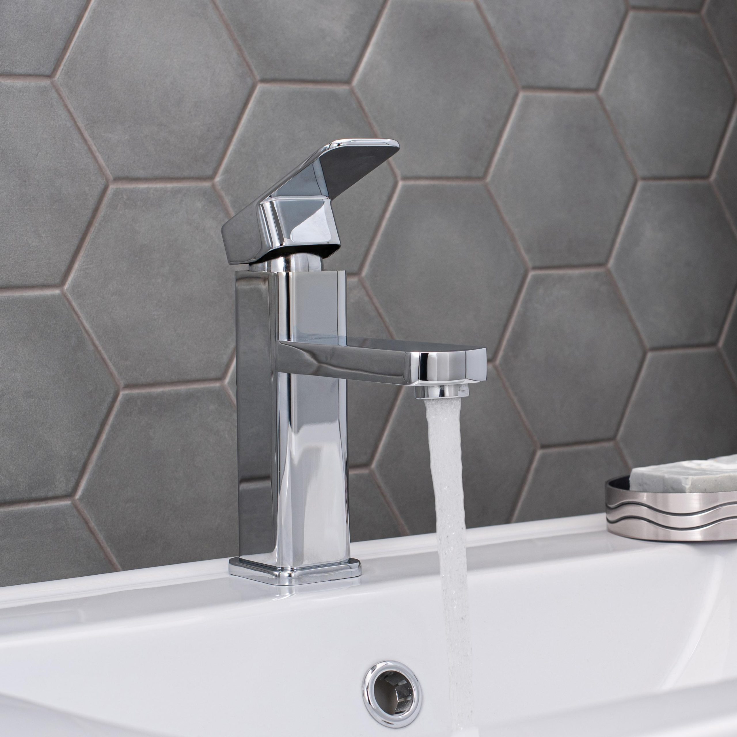 SL144-001F Смеситель для умывальника, Ø35