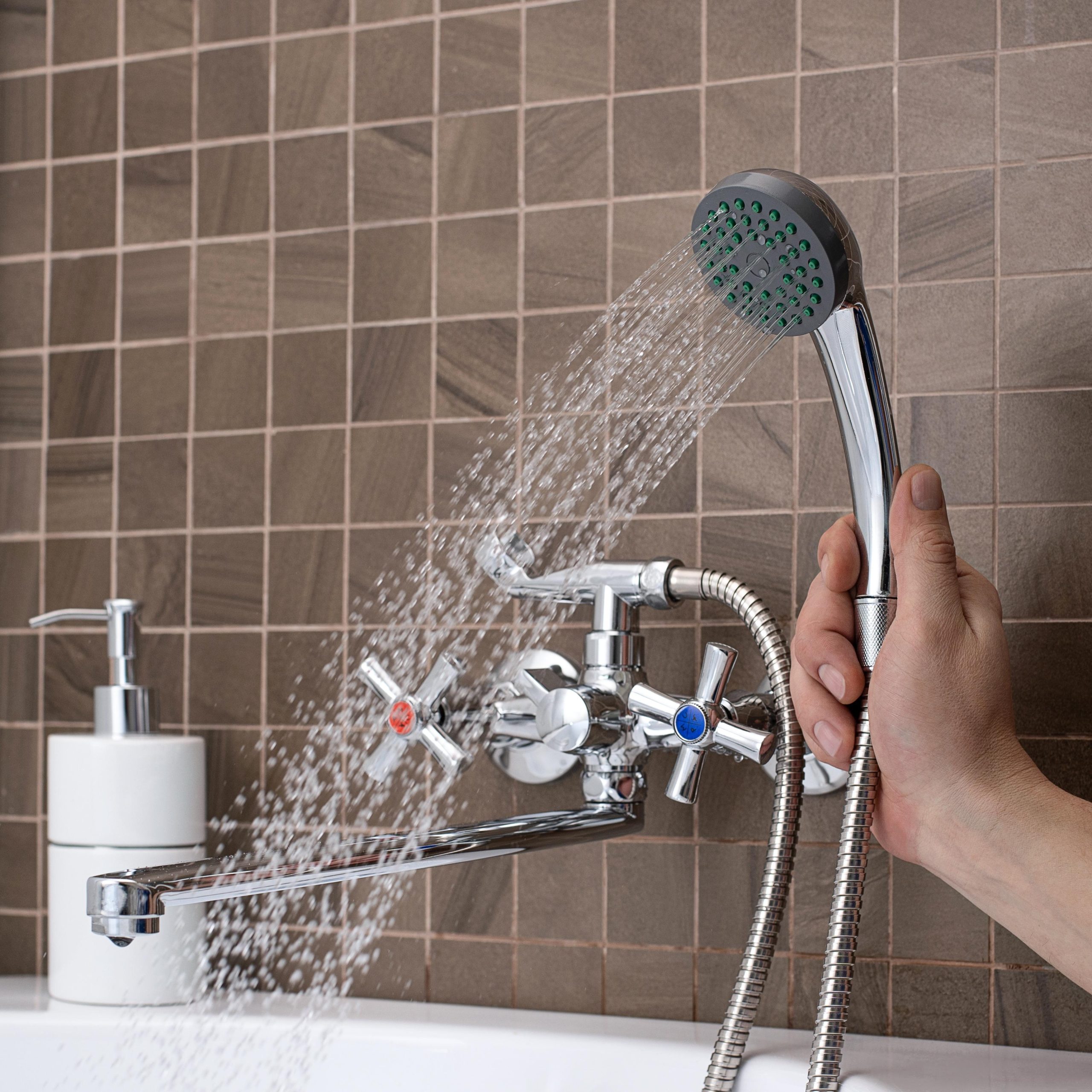 SL138-140P  Смеситель для ванны