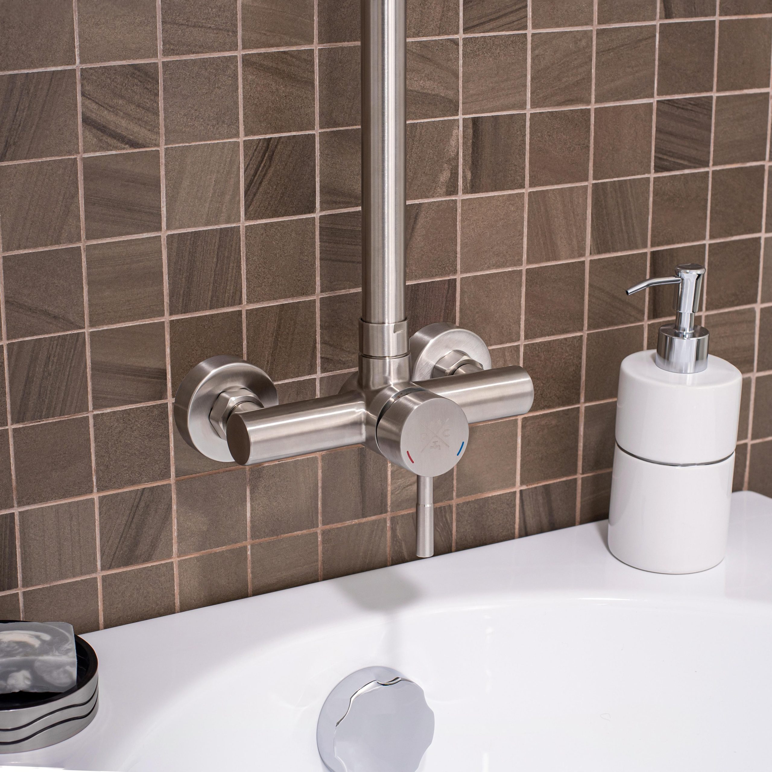 SUS124-003DK-3 Душевая система, ø35