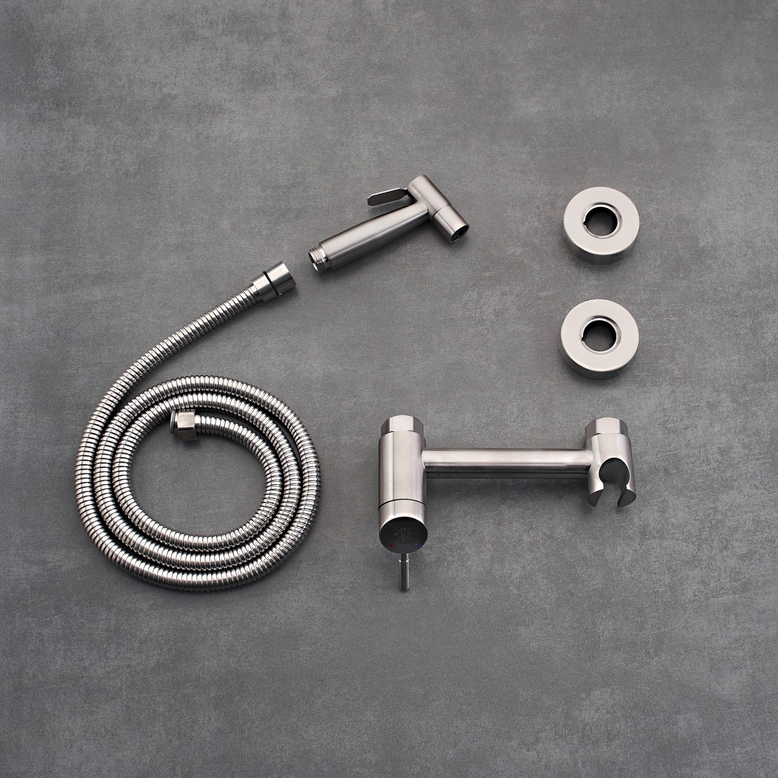 SUS129-5-2 Смеситель с гигиеническим душем, ø25