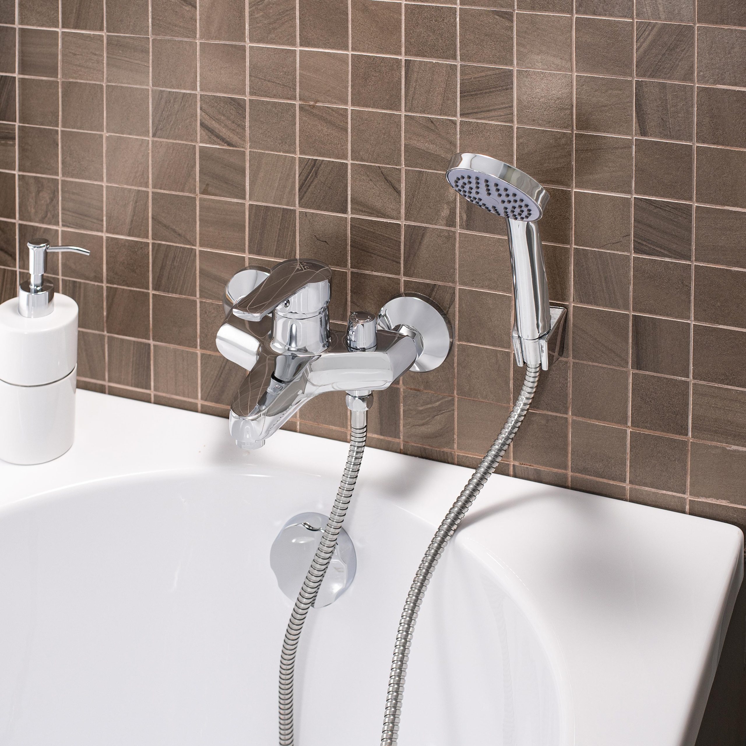 SL50-009E Смеситель для ванны, ø40