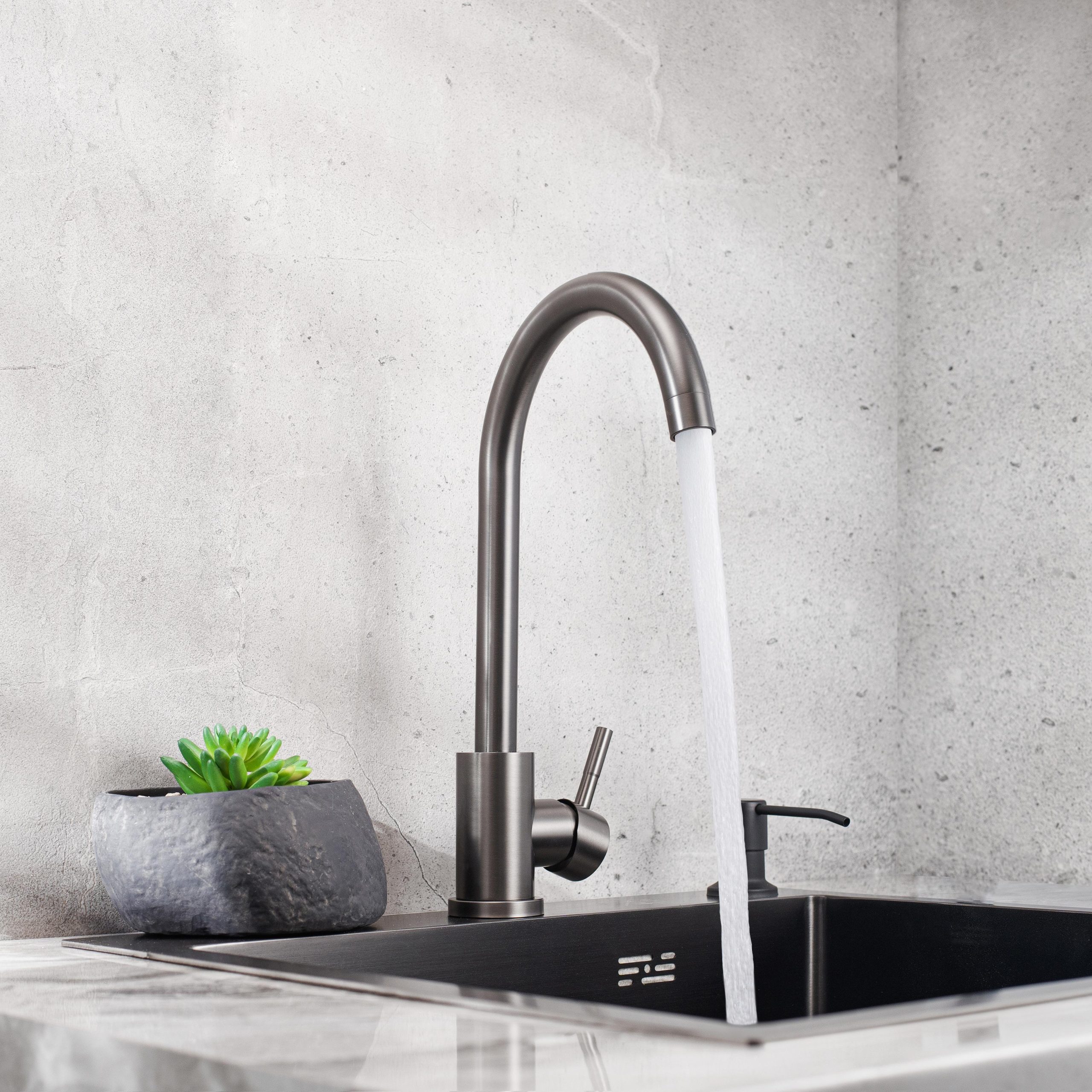 SUS124PVD-017F Смеситель для кухни, ø35