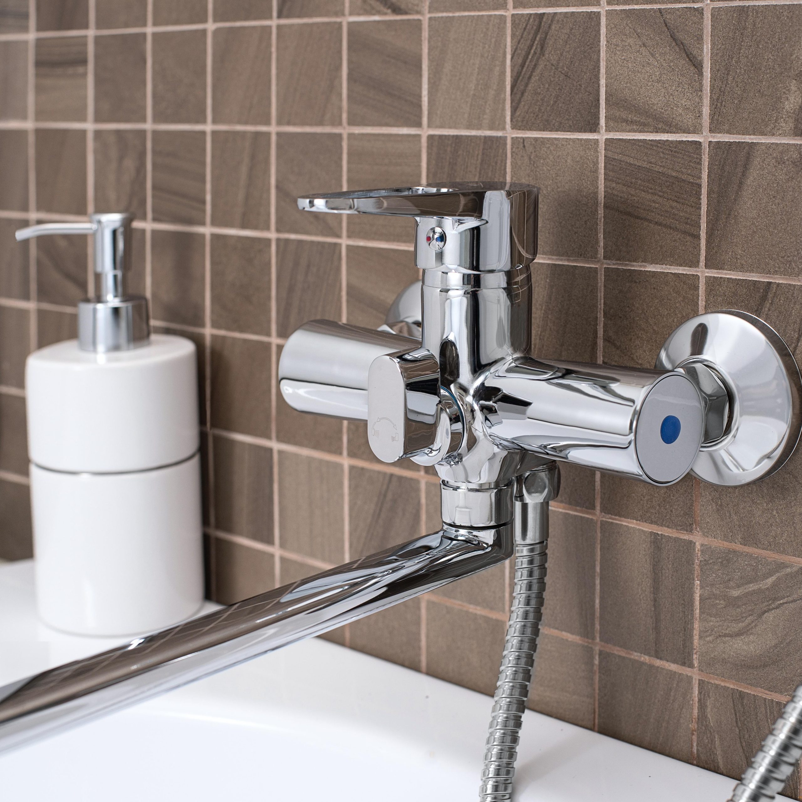 SL141-006E Смеситель для ванны, ø35