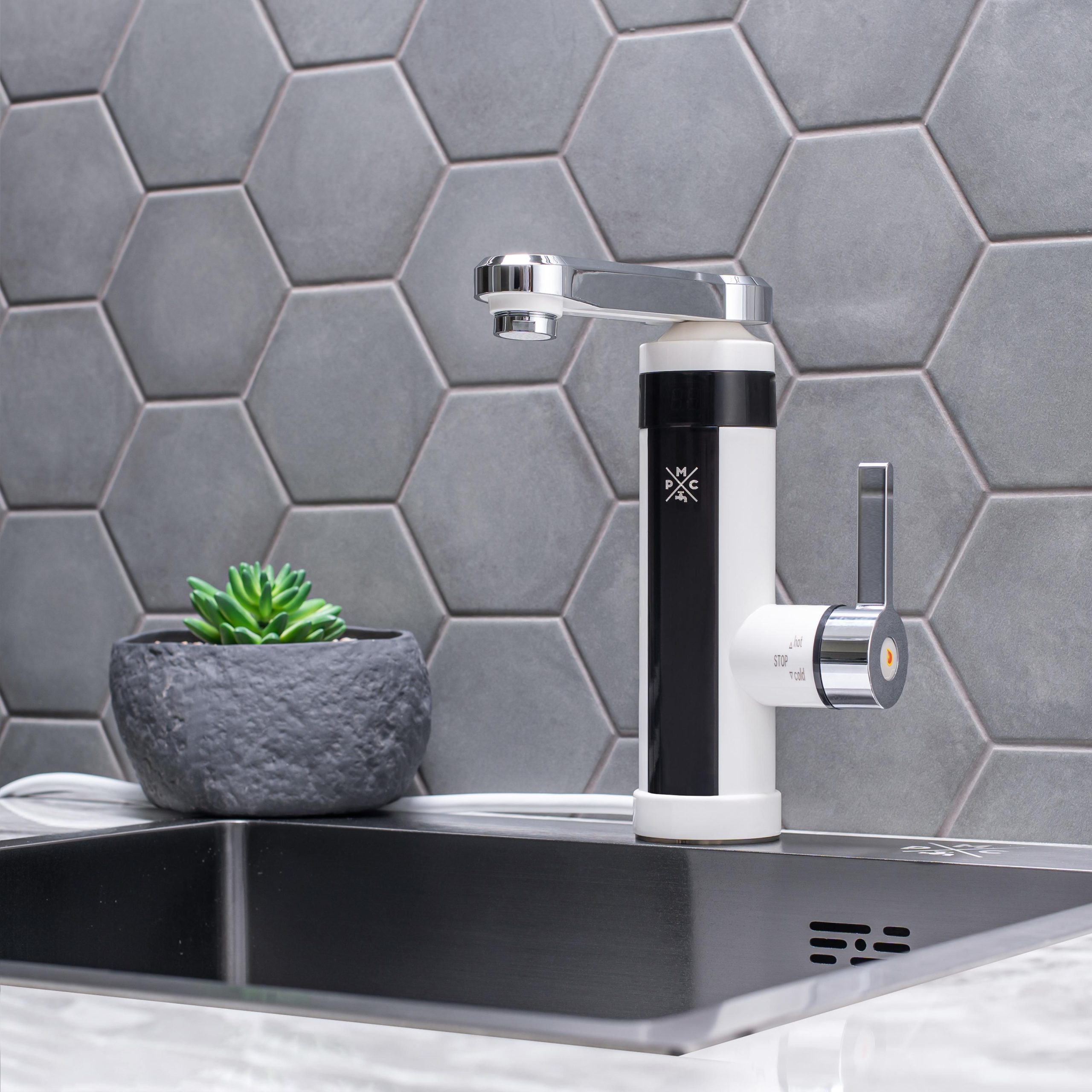 РМС-ЭЛ06  Кран-водонагреватель проточного типа