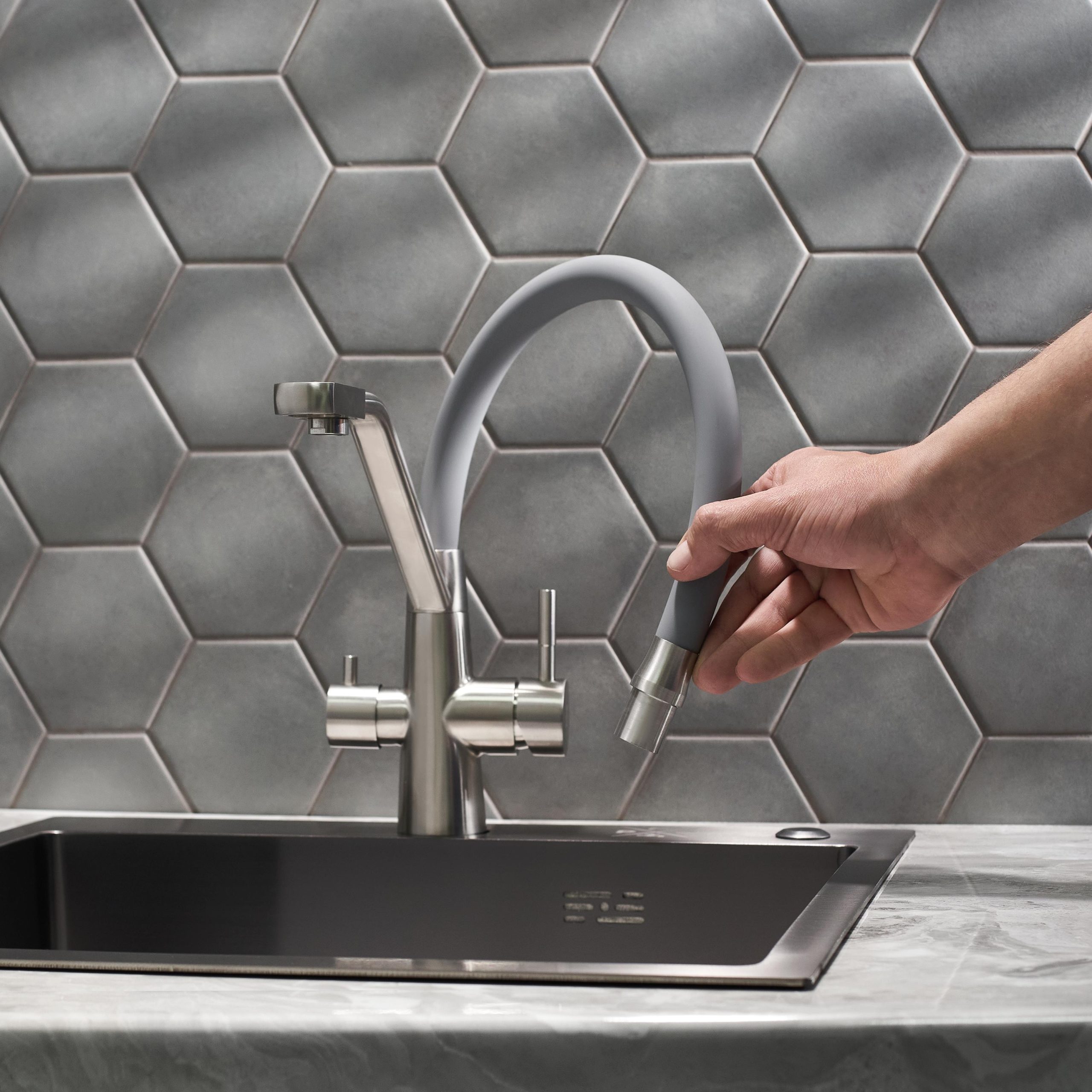 SUS127GY-016F-015 Смеситель для кухни с переключением фильтра, ø35