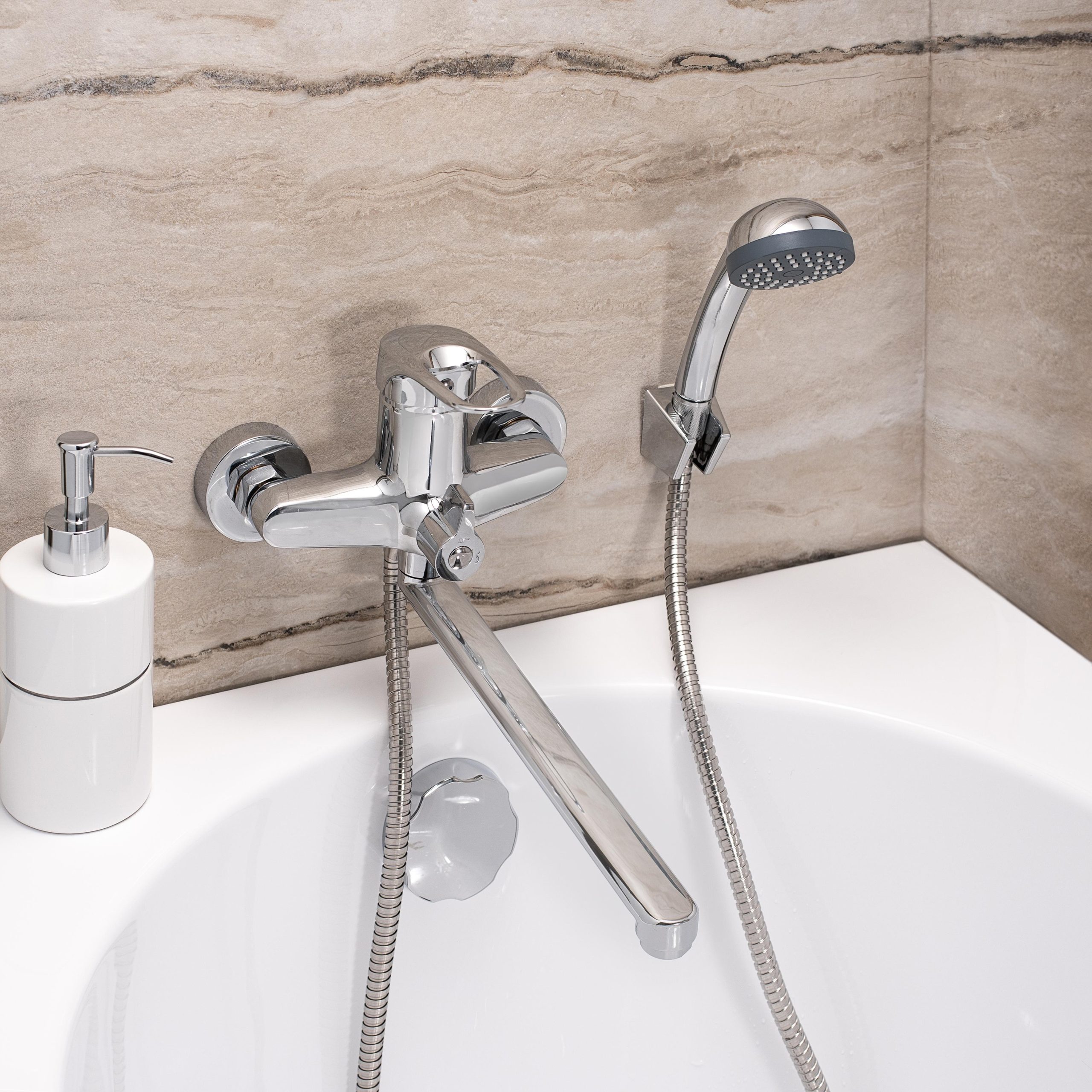 SL55-006E Смеситель для ванны, ø40