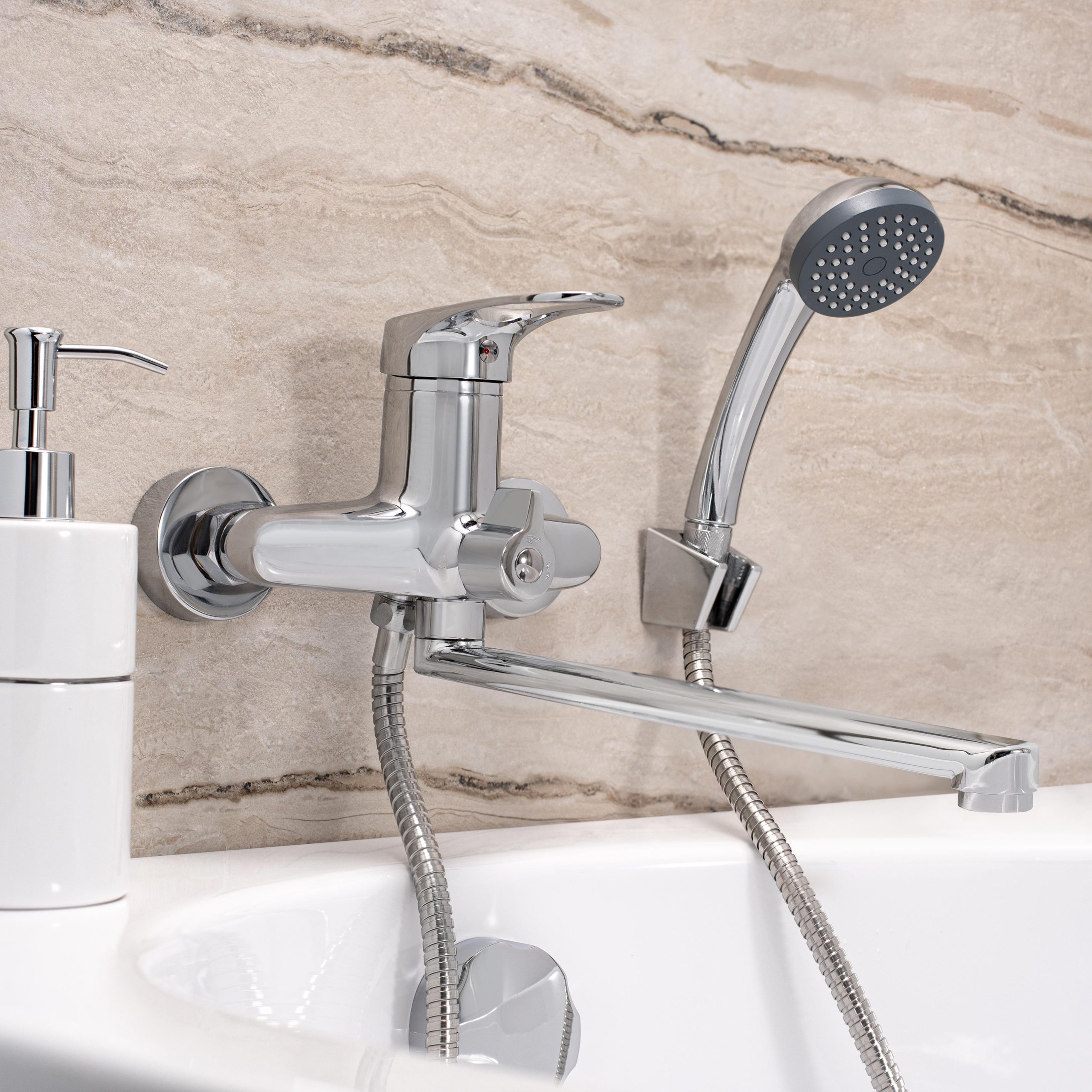 SL55-006E Смеситель для ванны, ø40