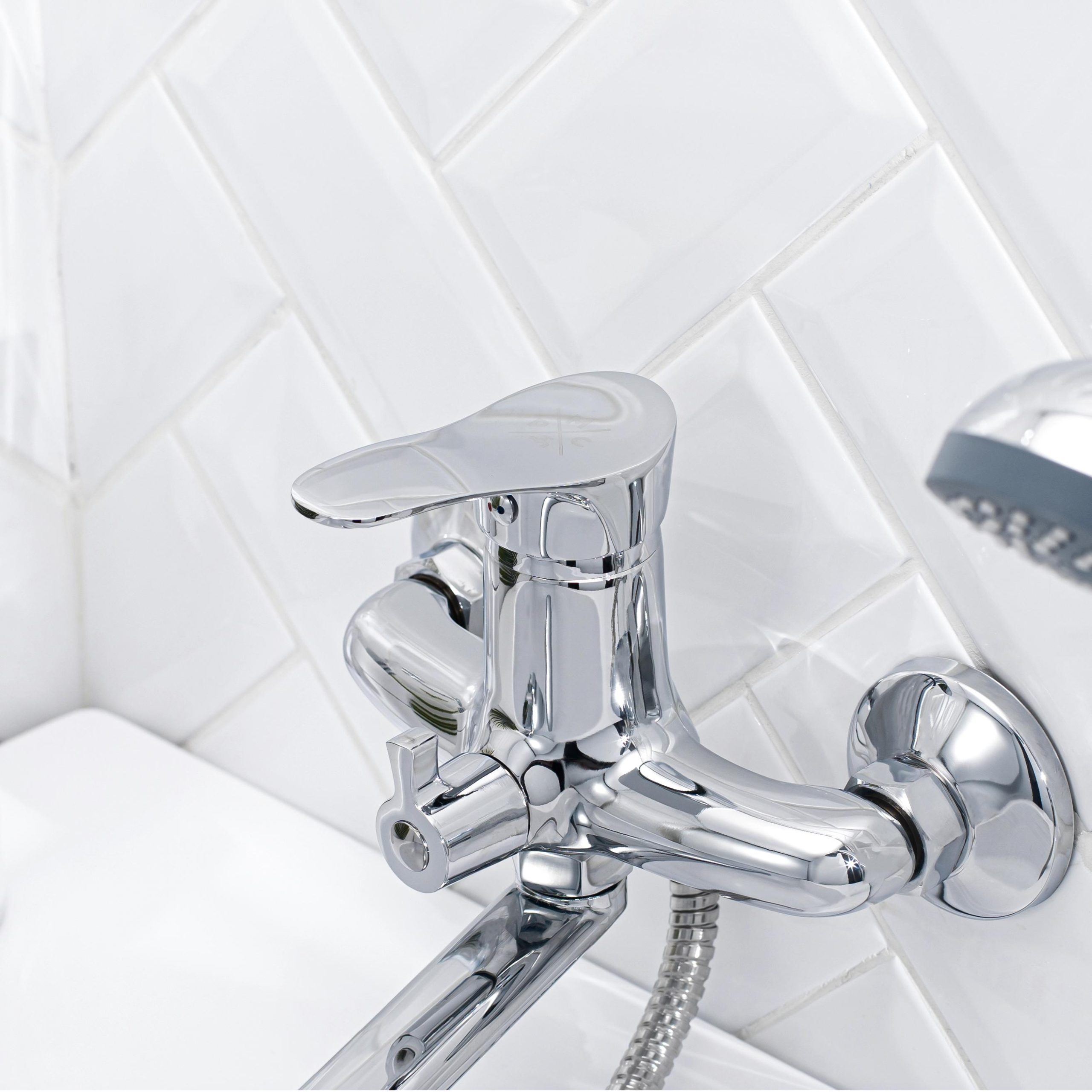 SL86-006E Смеситель для ванны, ø35