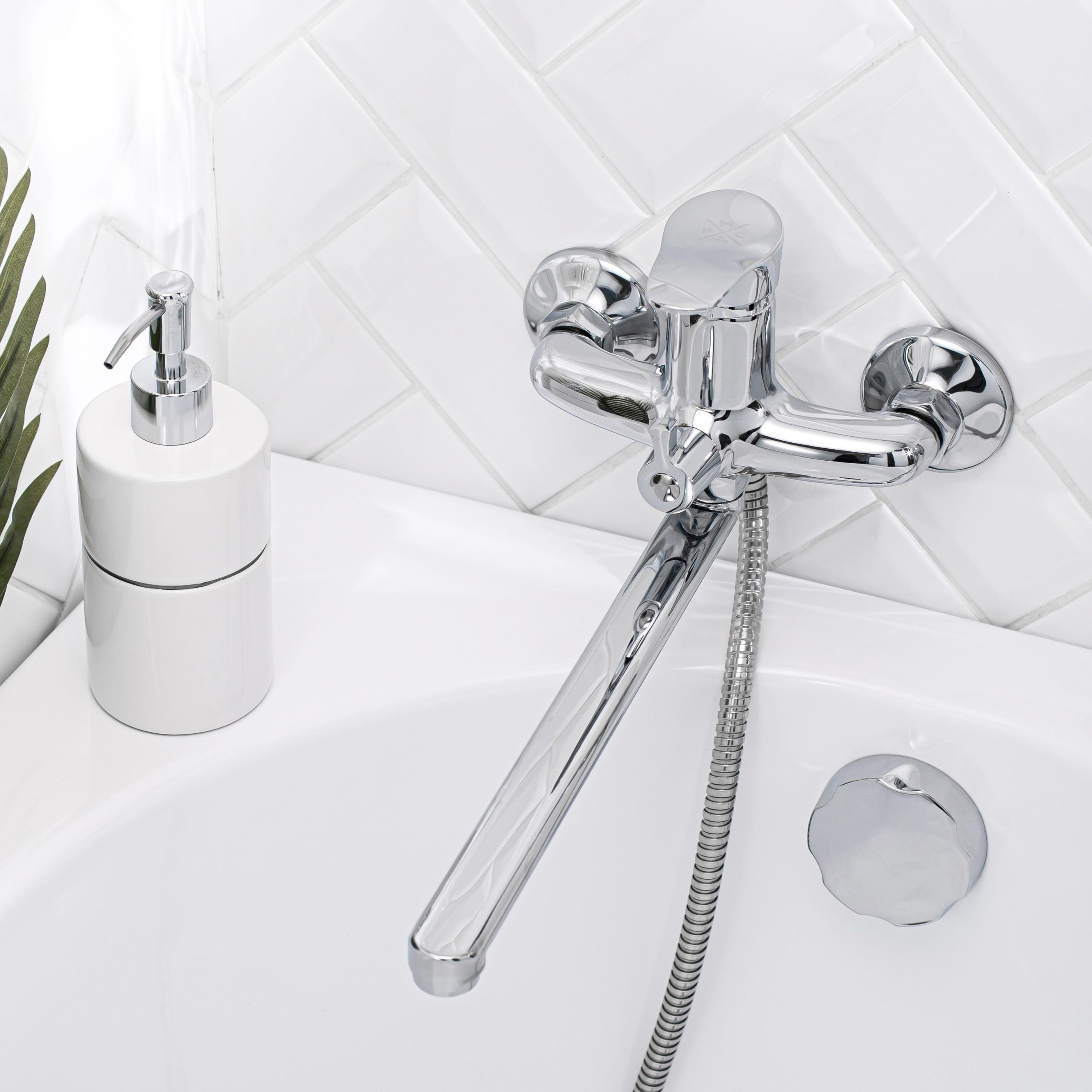 SL86-006E Смеситель для ванны, ø35