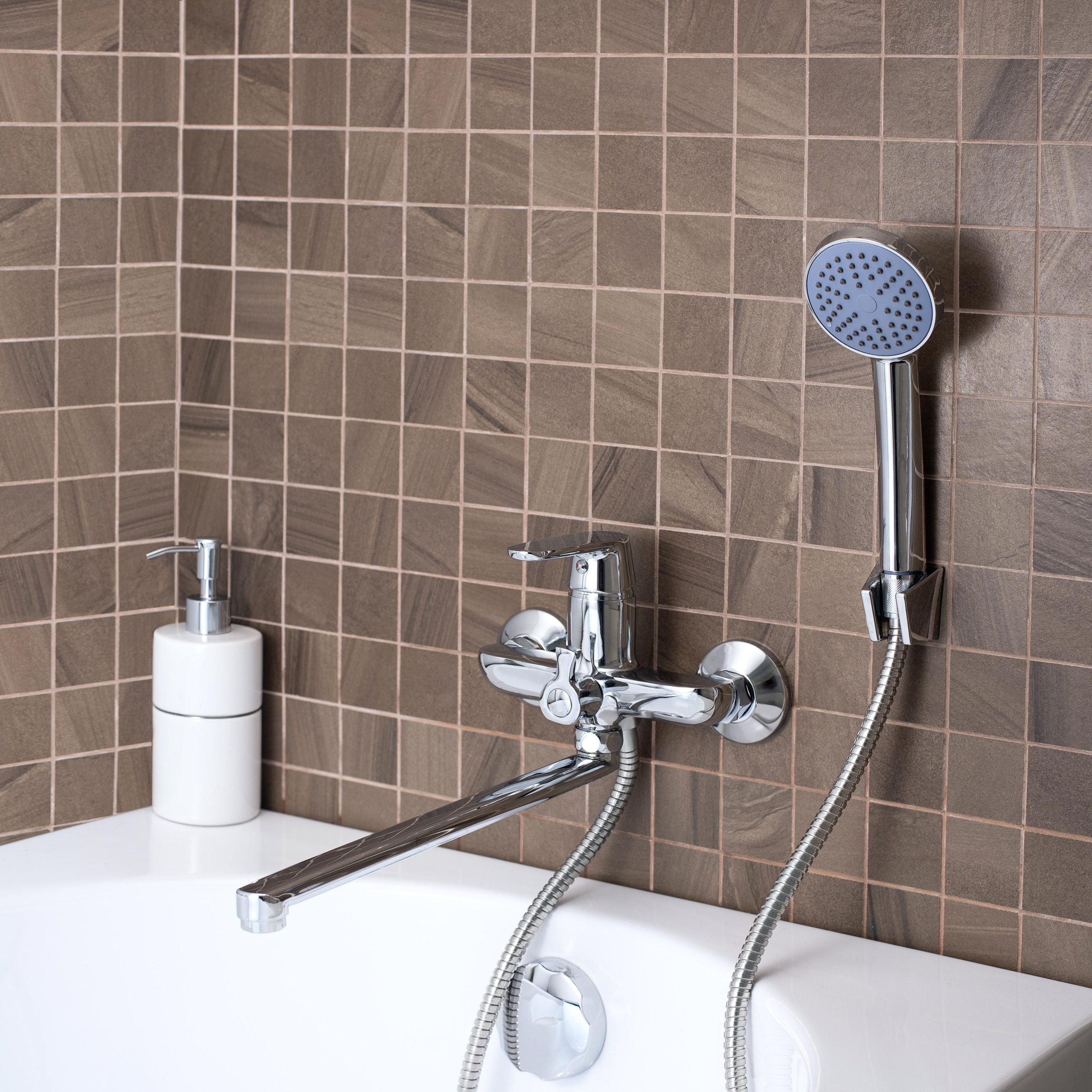 SL123-006E  Смеситель для ванны, Ø35