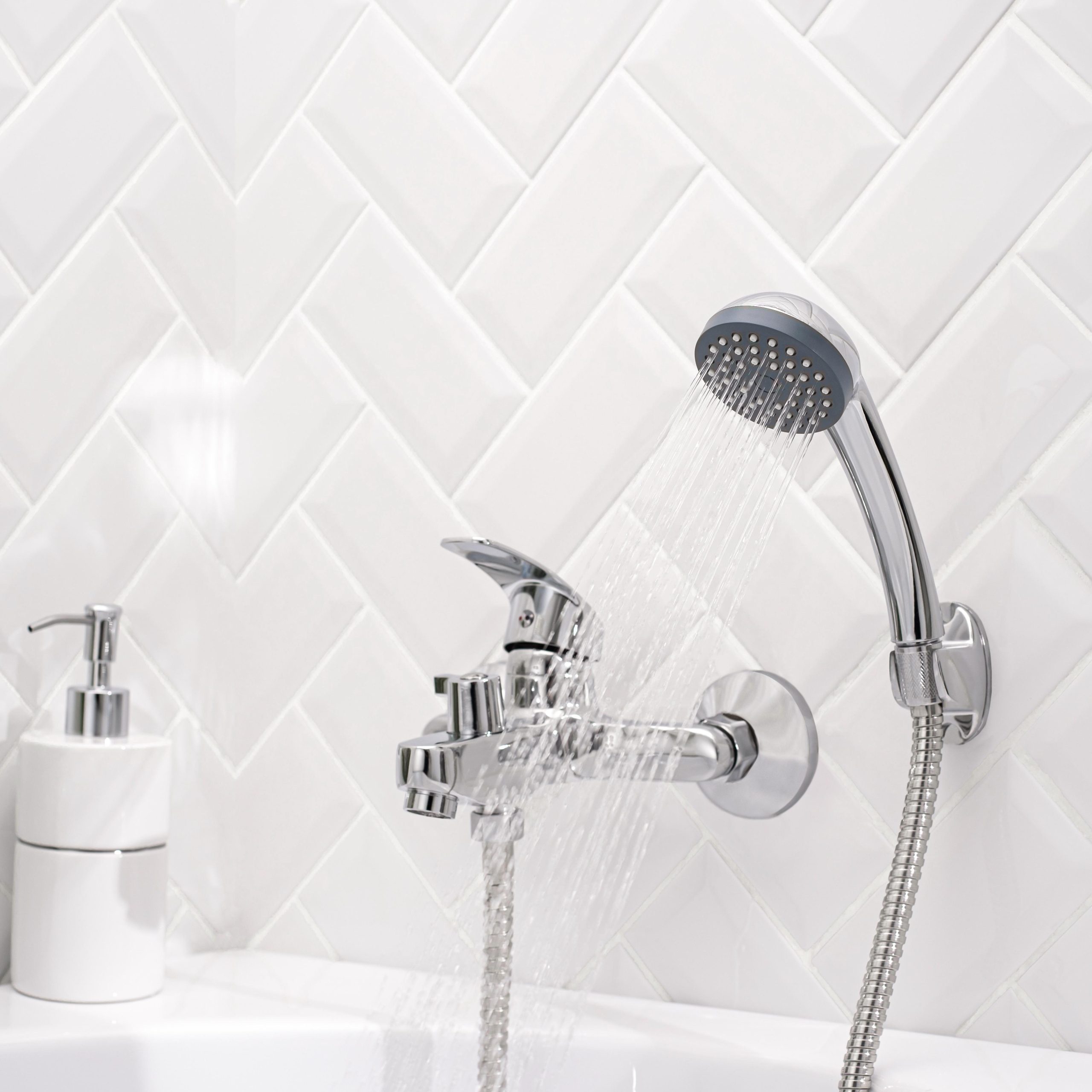 SL85-009E Смеситель для ванны, ø35