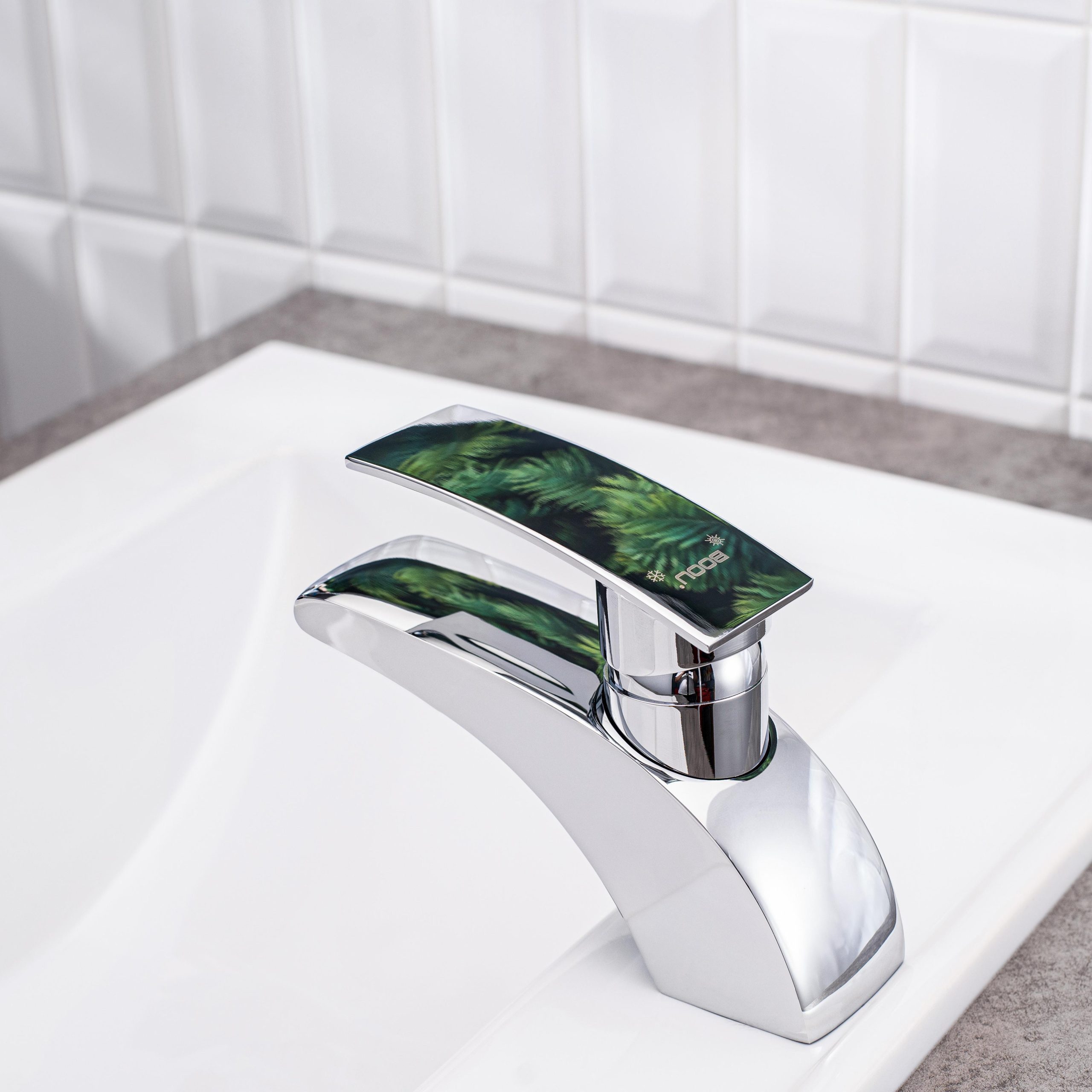 B8213-1 Смеситель для умывальника из Латуни, ø35